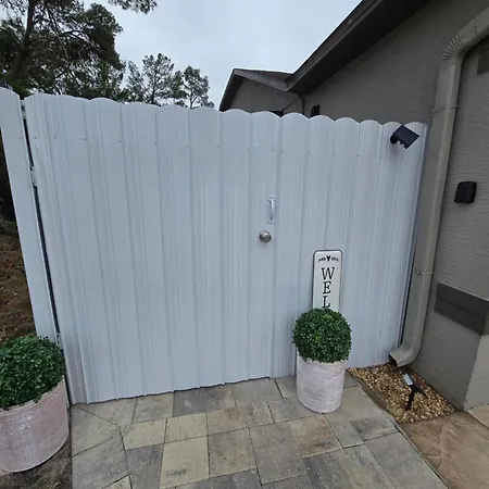 Serenity - Guest House In Spring Hill